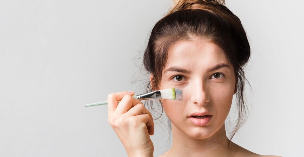 水楊酸不能跟什麼一起用？要洗掉嗎？水楊酸抗痘一分鐘全攻略